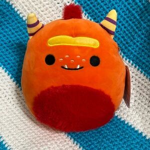 Squishmallow Ernest the Monster